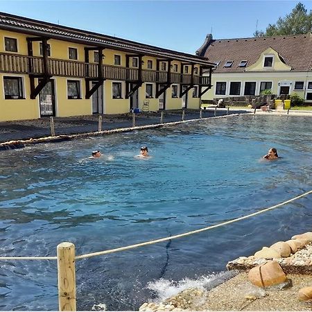 Blatsky Dvur Aparthotel Veselí nad Lužnicí Екстериор снимка