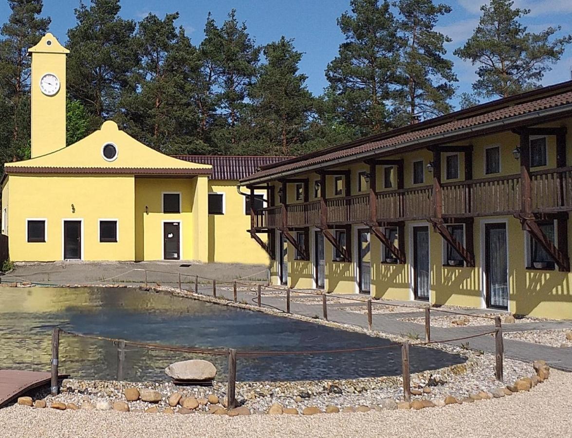 Blatsky Dvur Aparthotel Veselí nad Lužnicí Екстериор снимка